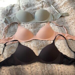Danskin wireless Bra 34C